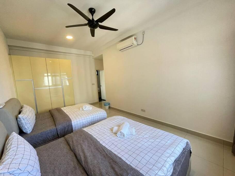 Meridin Medini By Wp Homestay Nusajaya  Exterior photo