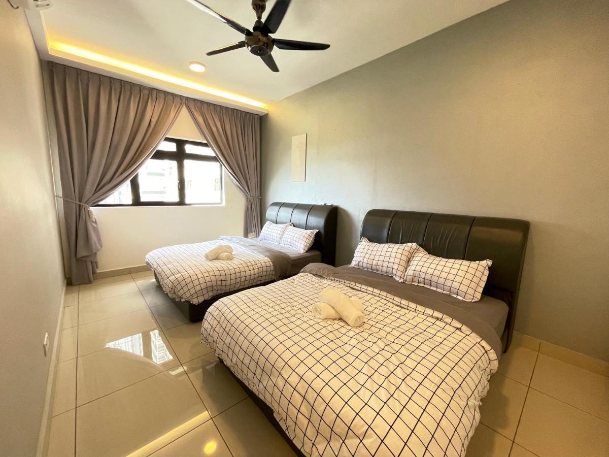 Meridin Medini By Wp Homestay Nusajaya  Exterior photo
