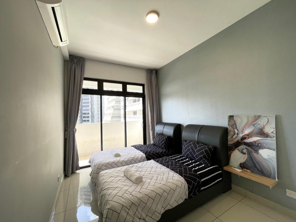 Meridin Medini By Wp Homestay Nusajaya  Exterior photo